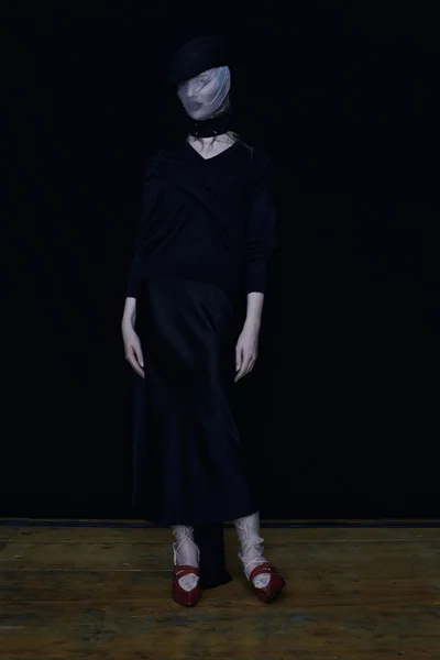 Look 24